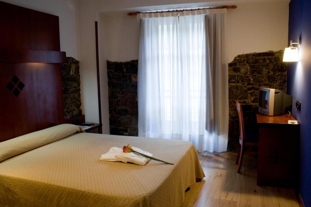 Hotel Torrepalacio Proaza Kültér fotó